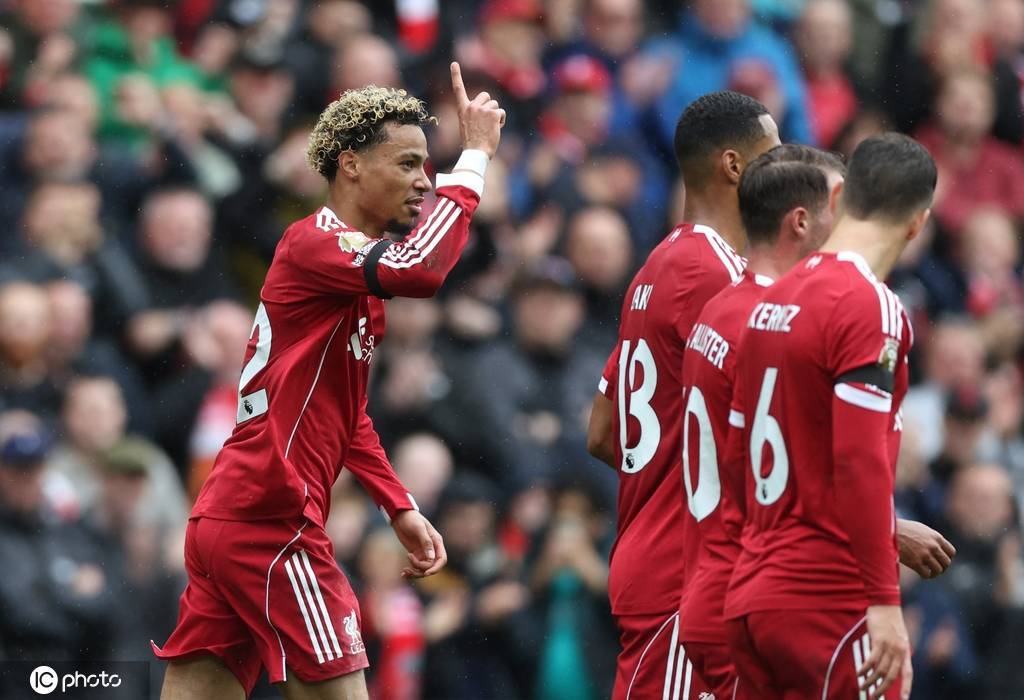 英超-赫拉芬贝赫埃基蒂克破门 利物浦2-1埃弗顿5连胜领跑